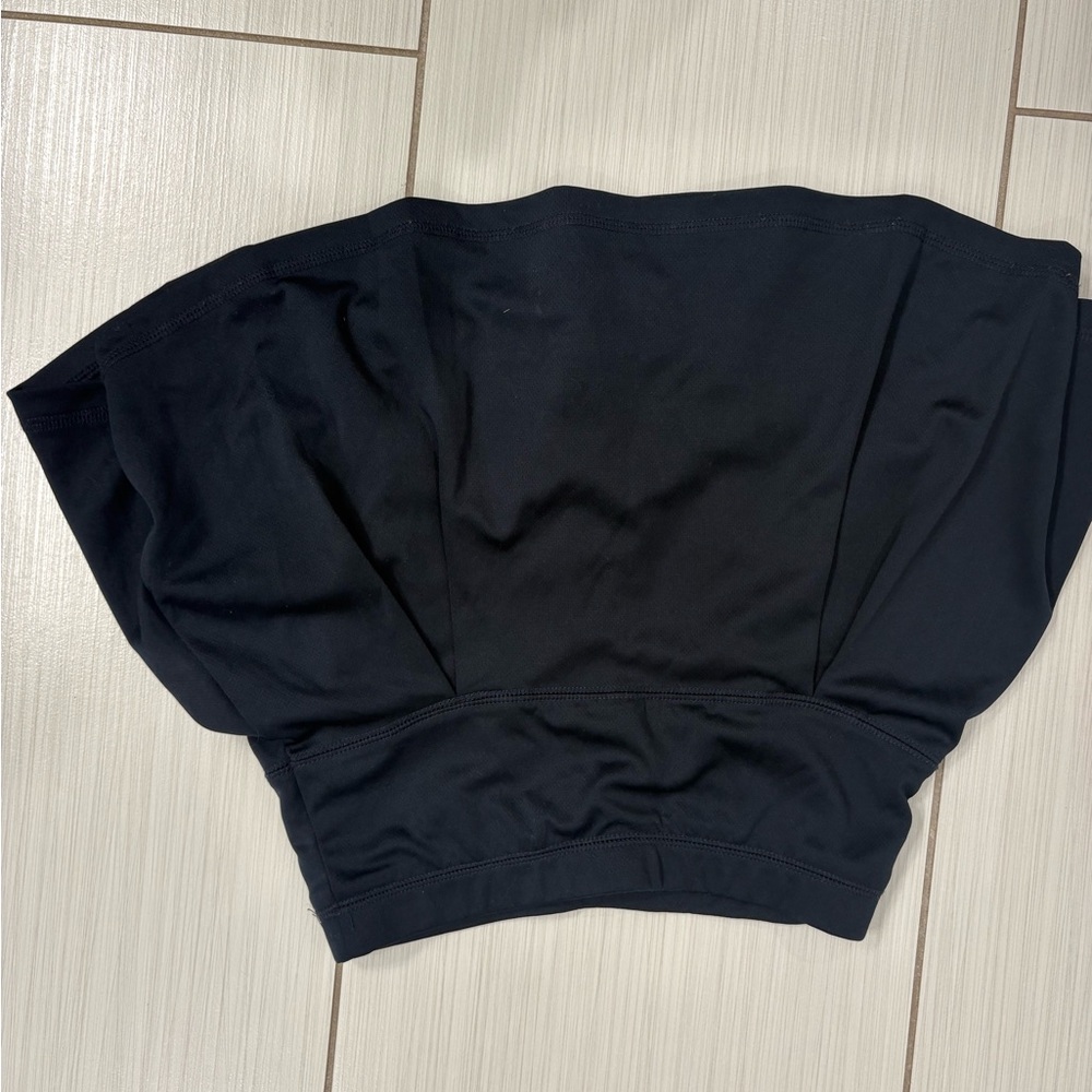 Izod Black skirt